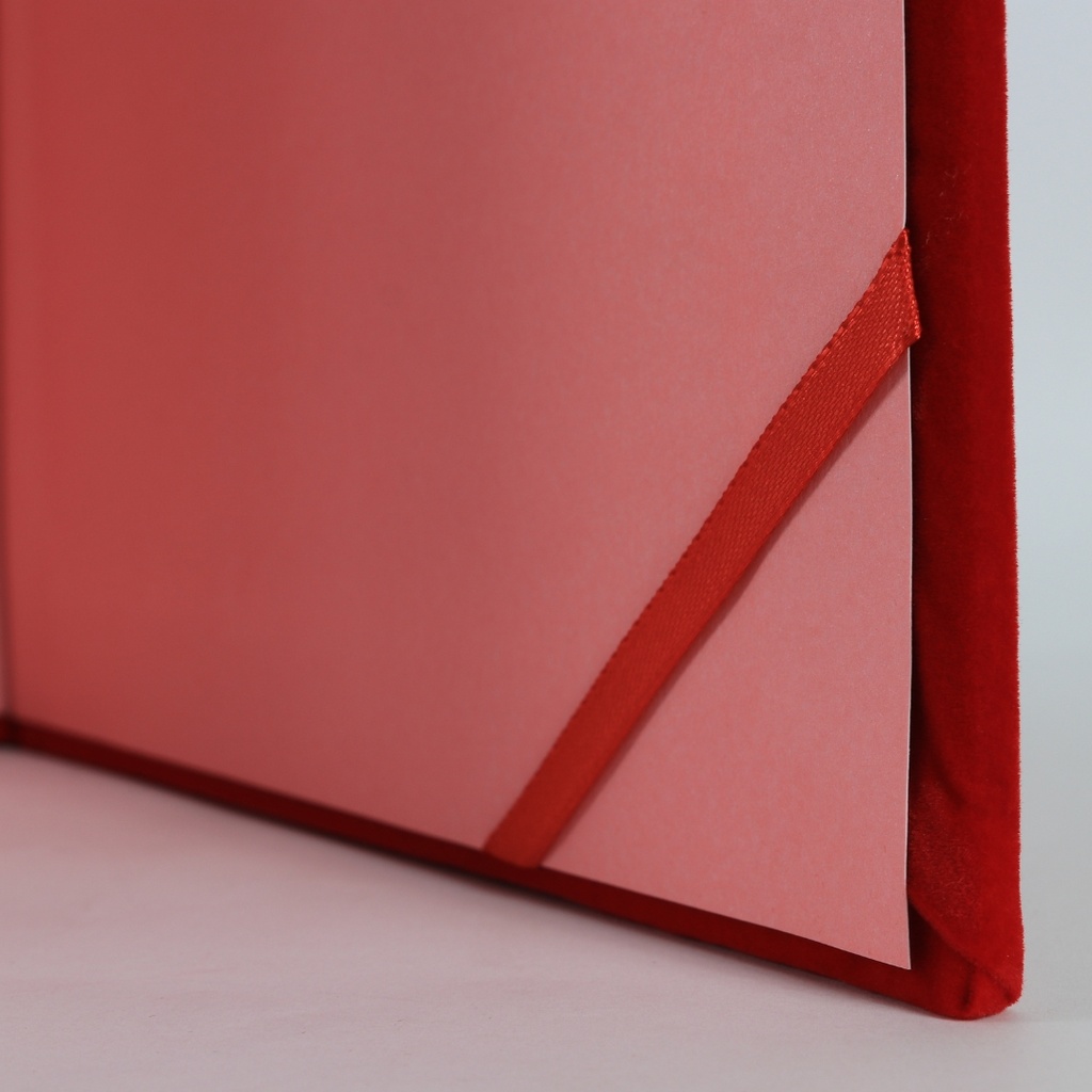 Certificate Holder Red